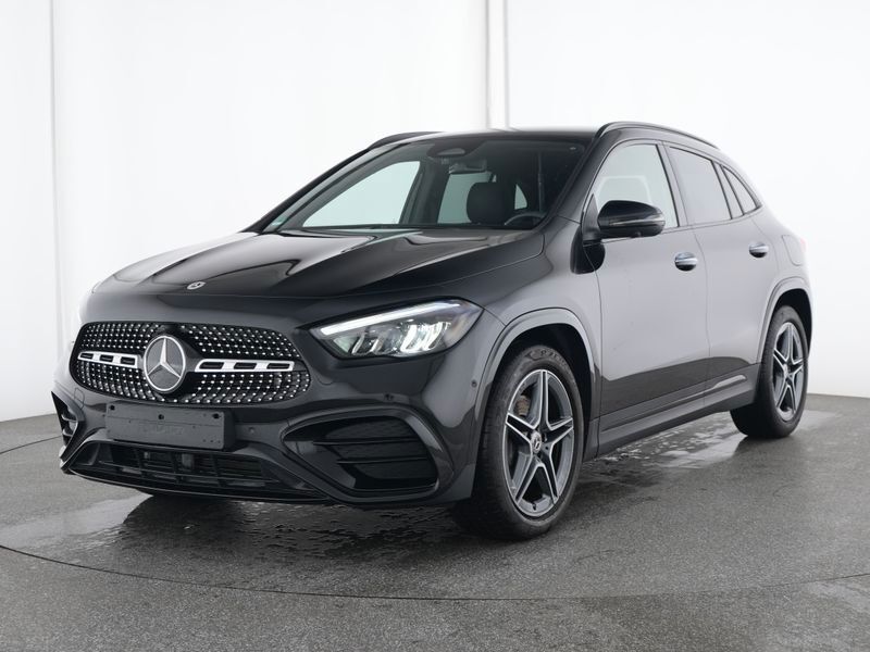 Mercedes-Benz GLA 220 15.960 km 44.950 € Hof 95030