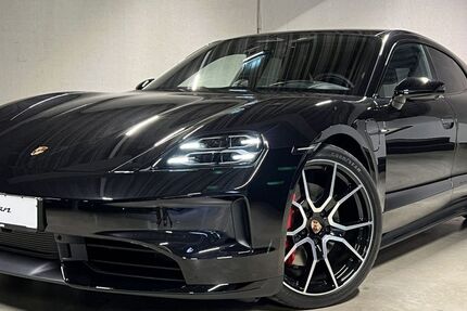 Porsche Taycan 4.900 km 137.790 &euro; Raubling 83064