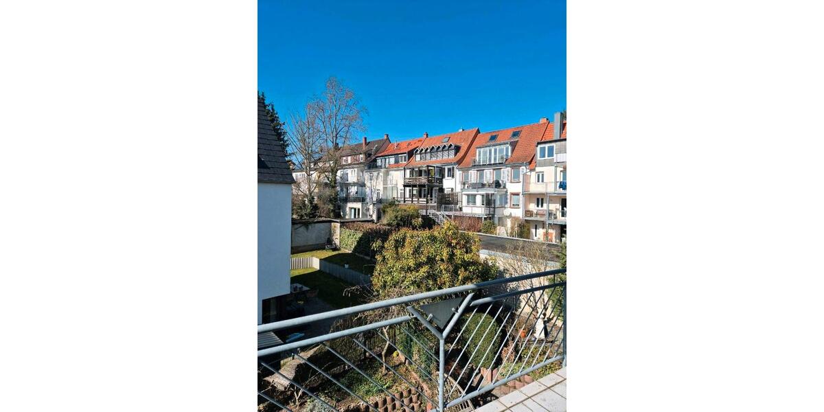 Doppelhaushälfte Kaiserslautern Bahnheim - 7 Zimmer, 220 m&sup2;, 2.250&euro; | Angebot:26170787