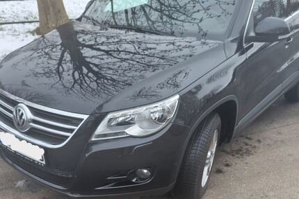 VW Tiguan 177.936 km 7.800 &euro; Elmshorn 25335