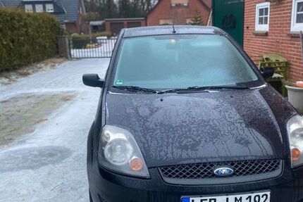 Ford Fiesta 240.000 km 1.650 &euro; Uplengen 26670