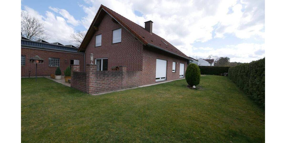 Gewerbeobjekt Bad Lippspringe - 752.000&euro; | Angebot:25863543