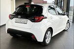 Toyota Yaris Hybrid Basis ACC LED MultiInfo Assist 1.Hd 5.000 km 20.499 &euro; Stade 21682