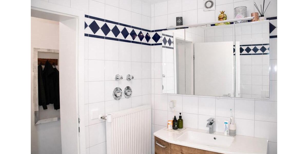 Etagenwohnung Büchlberg - 3.5 Zimmer, 116 m&sup2;, 1.270&euro; | Angebot:26222518