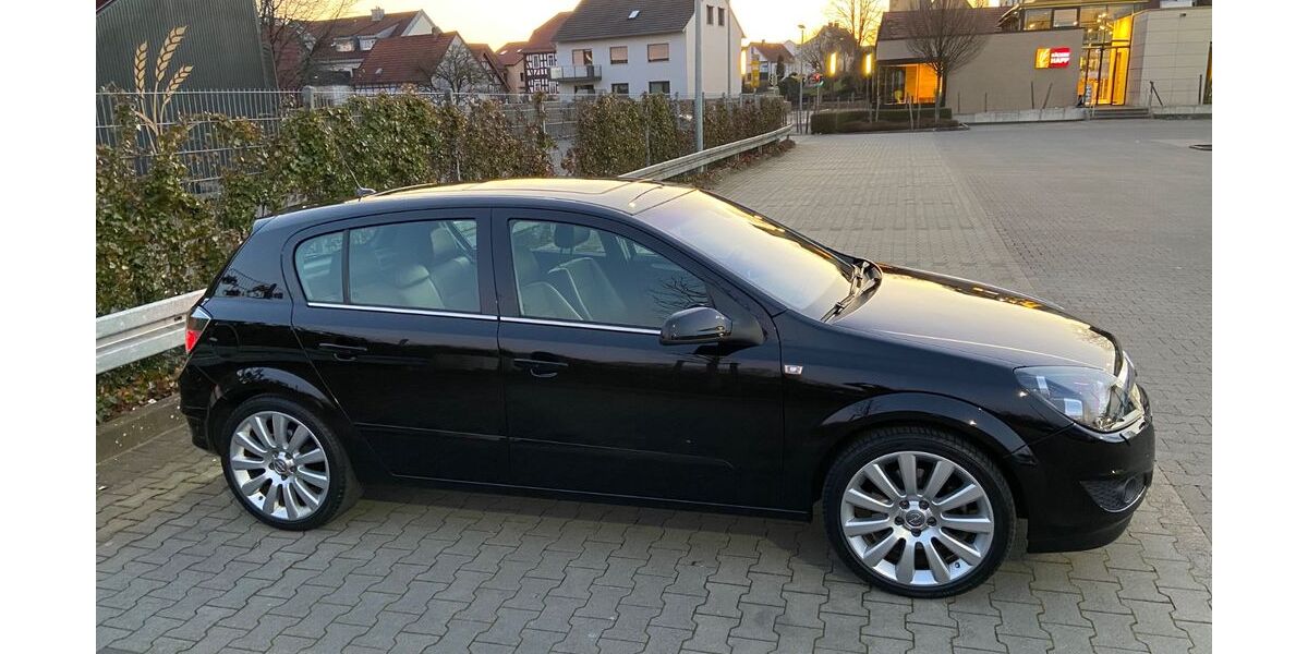 Opel Astra 168.000 km 5.490 &euro; Flieden 36103
