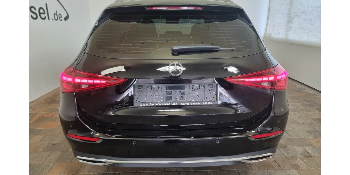 Mercedes-Benz C 300 T e Avantgarde LED ACC AHK Navi Kamera 73.700 km 33.300 &euro; Garrel 49681