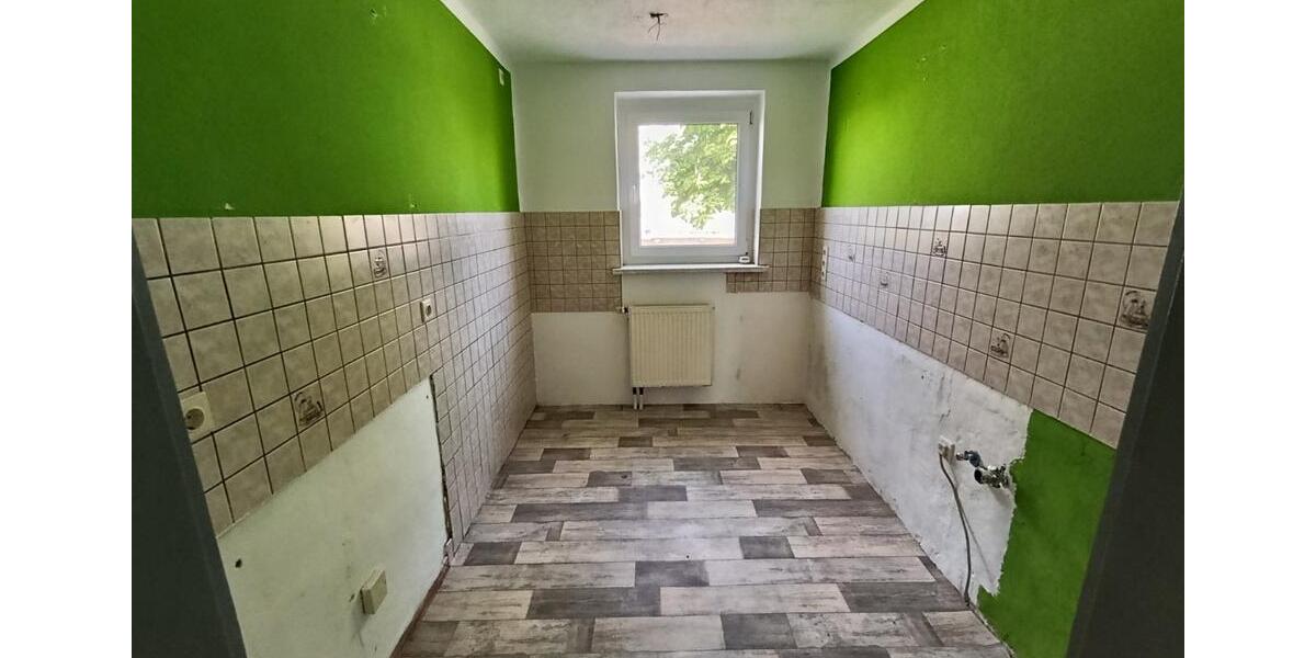 Erdgeschoßwohnung Leuna - 3 Zimmer, 59 m&sup2;, 357&euro; | Angebot:25073333