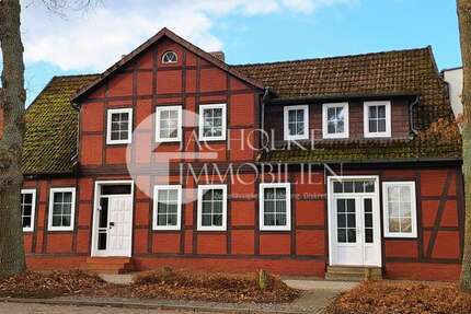 Haus Veerßen Veerßen - 11 Zimmer, 214 m&sup2;, 210.000&euro; | Angebot:25869295