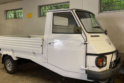 Piaggio APE