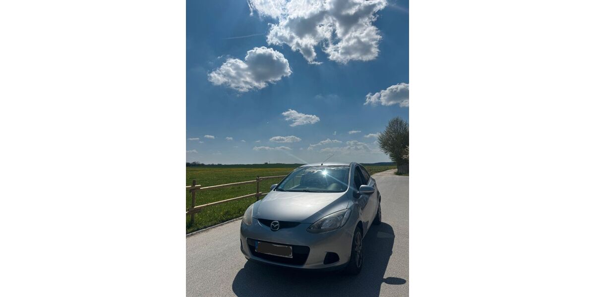 Mazda 2 124.000 km 2.800 &euro; Biberach an der Riß 88400