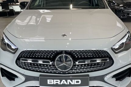 Mercedes-Benz GLA 200 7.825 km 49.980 &euro; Gummersbach 51645
