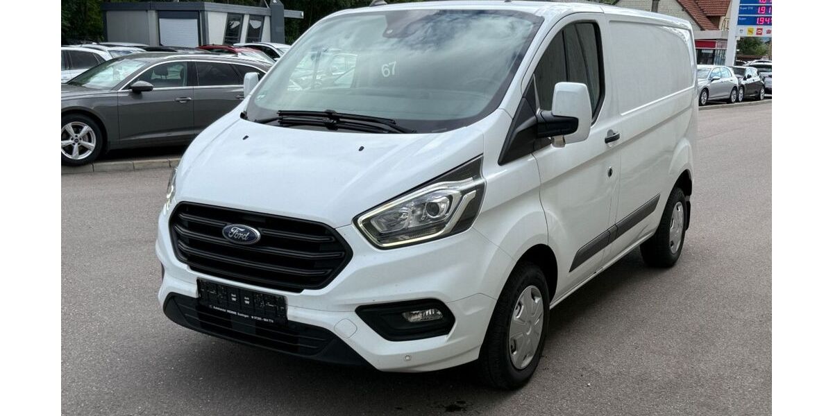 Ford Transit Custom 129.000 km 16.900 &euro; Essingen­­­ 73457
