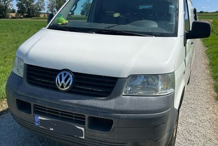 VW T5 Transporter 230.000 km 4.500 &euro; Großheirath 96269