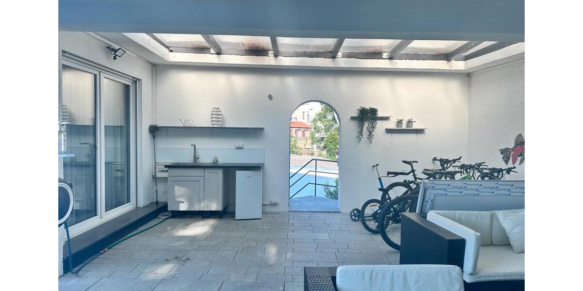 Investorenpaket: Zweifamilienhaus auf ruhigen Grundstück 8 zimmer