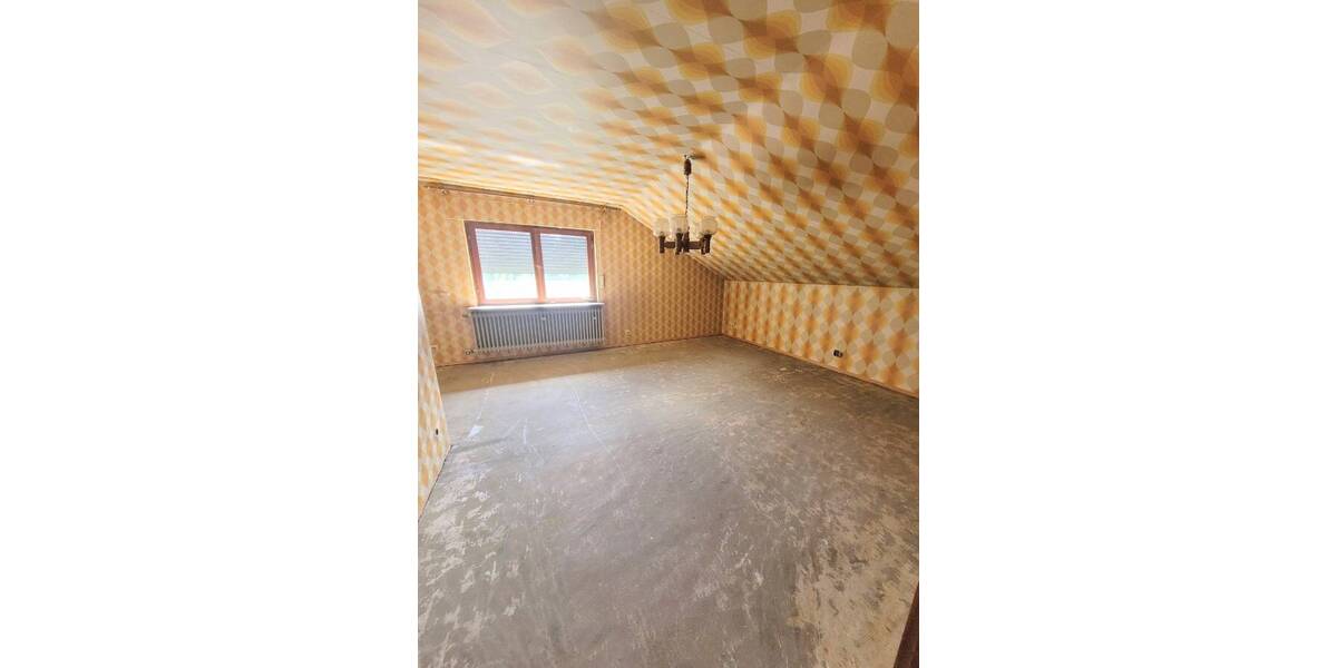 Mehrfamilienhaus, Wohnhaus Baden Baden Balg - 7 Zimmer, 185 m&sup2;, 479.000&euro; | Angebot:26683549