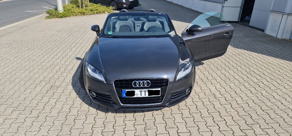Audi TT 32.700 km 20.700 &euro; Hückelhoven 41836