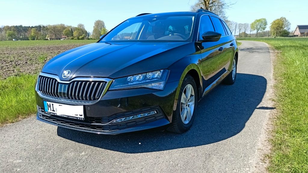 Skoda Superb 101.312 km 22.250 &euro; Espelkamp 32339