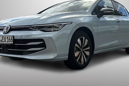 VW Golf 9.000 km 32.880 &euro; Helbra 06311