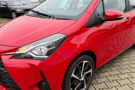 Toyota Yaris 32.360 km 11.990 &euro; Zwenkau OT Löbschütz 04442