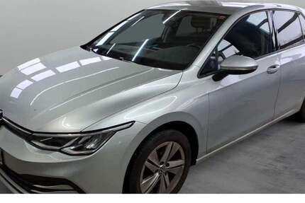 VW Golf 47.500 km 17.660 &euro; Würzburg 97076