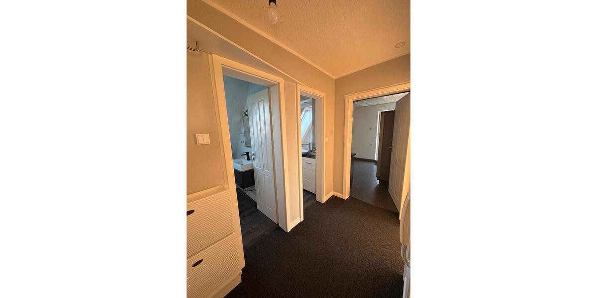 Dachgeschoßwohnung Maisach - 3 Zimmer, 98 m&sup2;, 2.100&euro; | Angebot:24962156