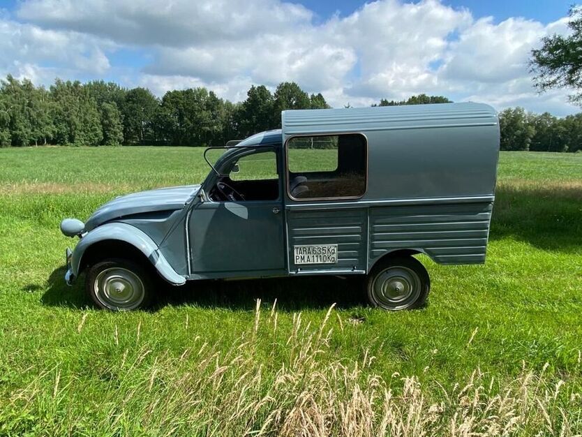 2 CV