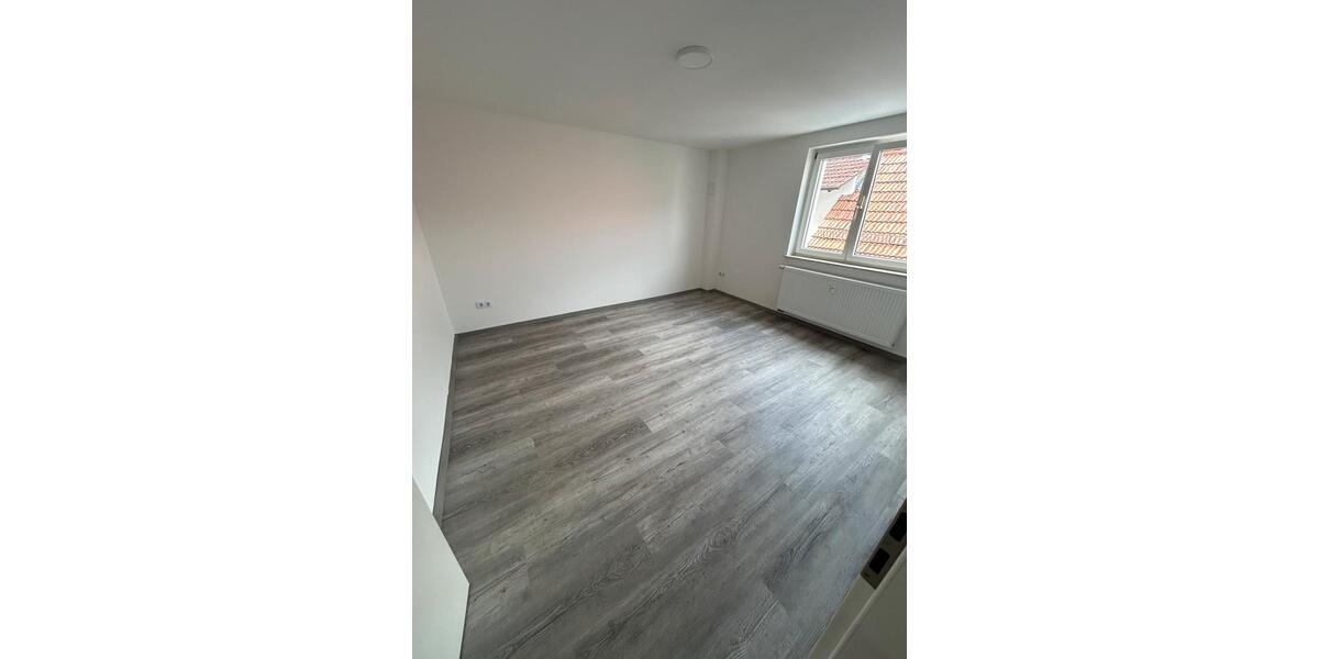 Etagenwohnung Tann (Rhön) - 3 Zimmer, 80 m&sup2;, 600&euro; | Angebot:24418524