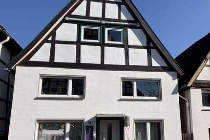 Haus Blomberg - 8 Zimmer, 150 m&sup2;, 99.000&euro; | Angebot:26060535