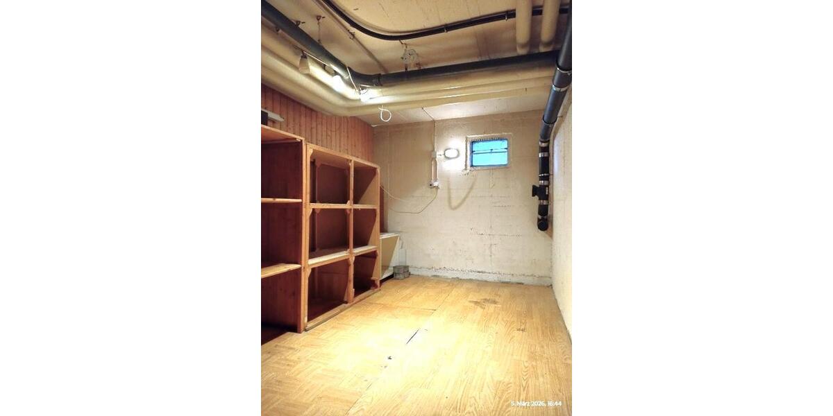 Helle, bezugsfreie 2,5-Zimmer Wohnung in Waldrandlage von Frechen-Königsdorf - Etagenwohnung Frechen Königsdorf | Angebot:25874456