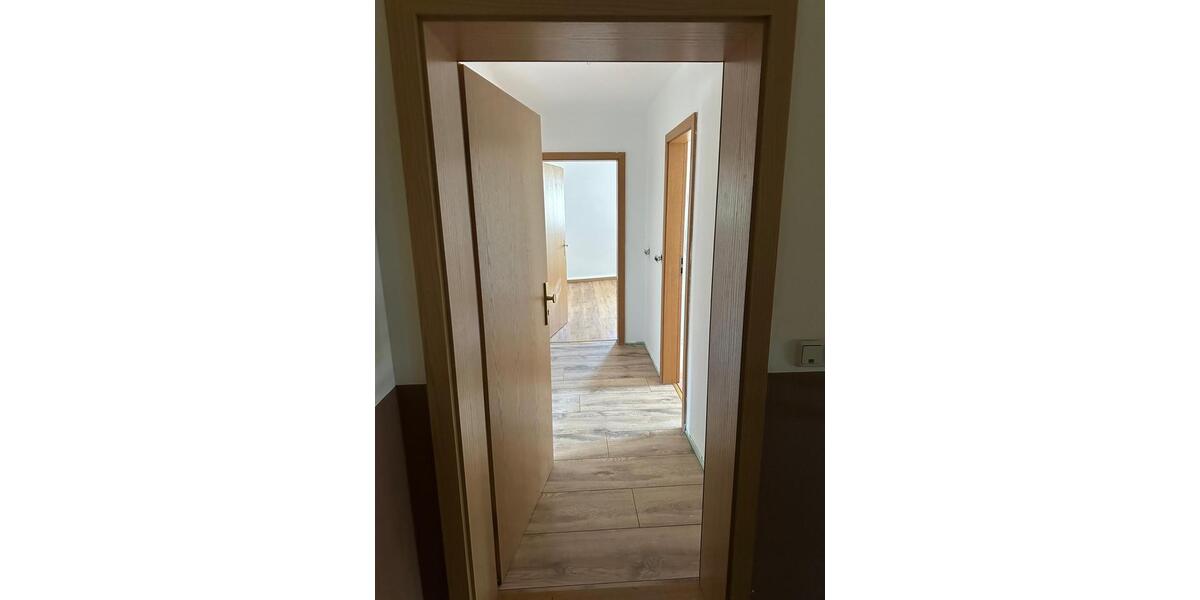Dachgeschoßwohnung Luckenwalde - 3 Zimmer, 67 m&sup2;, 560&euro; | Angebot:26365899