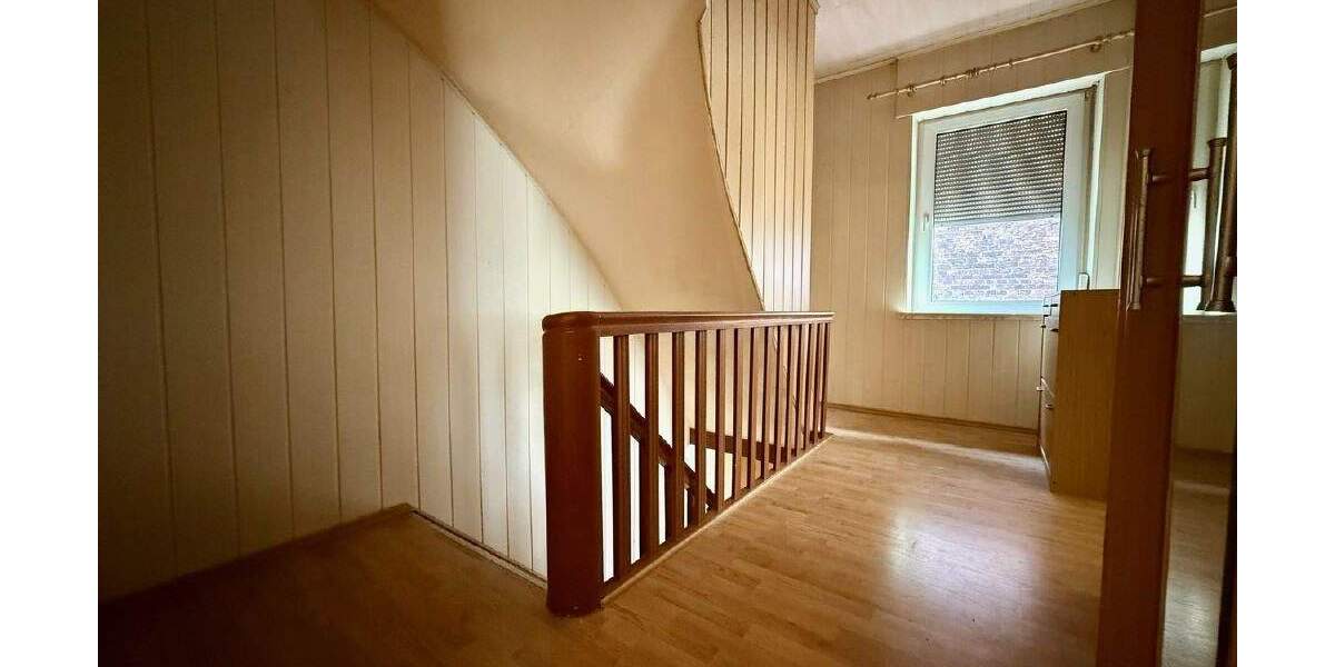 Einfamilienhaus Menden Mitte - 6 Zimmer, 169 m&sup2;, 249.000&euro; | Angebot:24779912