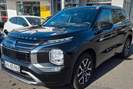 Mitsubishi Outlander 5.001 km 53.900 &euro; Bad Schwalbach 65307
