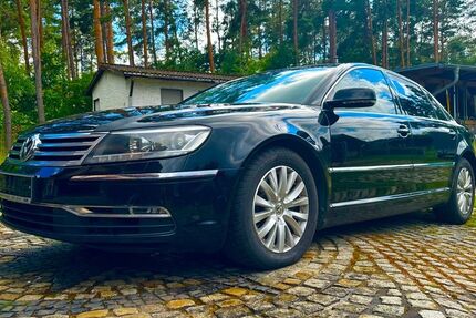 VW Phaeton 246.368 km 13.990 € Wandlitz 16348