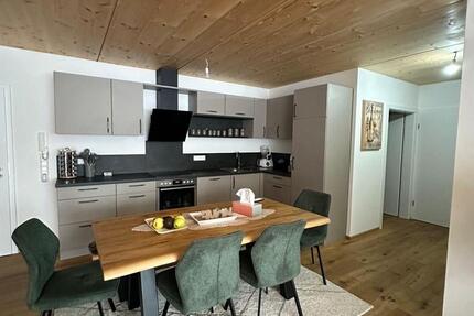 4-Zimmerwohnung mit Balkon und TG-Stellplatz 4 zimmer