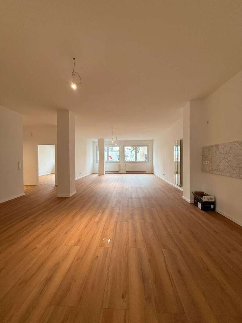 Wohnung zum Mieten in Hilden 1.990 € 147.4 m² 3 zimmer