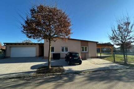 Wohnung zum Mieten in Langquaid 1.000 € 121 m²