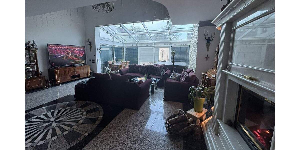 Einfamilienhaus Oberhausen Heide - 7 Zimmer, 223 m&sup2;, 859.000&euro; | Angebot:24905320