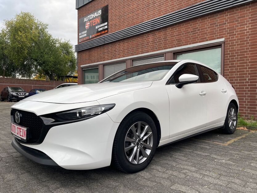 Mazda 3 68.000 km 14.990 € Rüsselsheim am Main 65428
