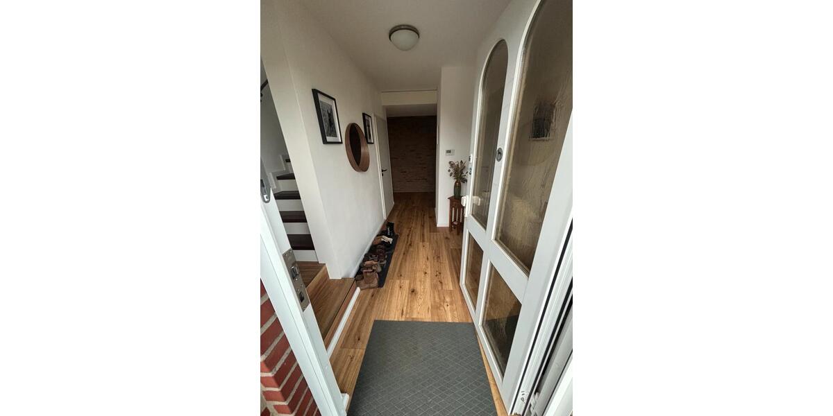 Einfamilienhaus Mönchengladbach West - 5 Zimmer, 140 m&sup2;, 1.800&euro; | Angebot:24735646