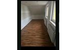 Dachgeschoßwohnung Bovenden - 3 Zimmer, 90 m&sup2;, 1.200&euro; | Angebot:26670627