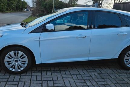 Ford Focus 253.800 km 4.850 &euro; Delmenhorst 27751