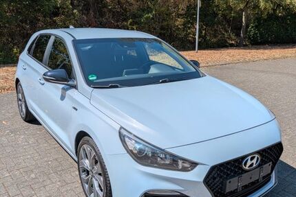Hyundai i30 90.240 km 13.990 &euro; Hückelhoven 41836