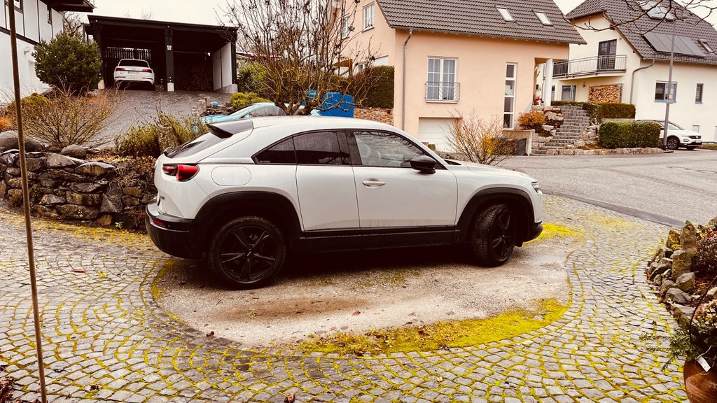 Mazda MX-30 42.400 km 15.750 &euro; Nastätten 56355