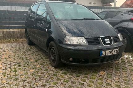 Seat Alhambra 255.000 km 1.600 &euro; Altmannstein 93336