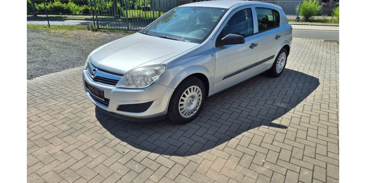 Opel Astra 127.000 km 2.799 &euro; Weida 07570