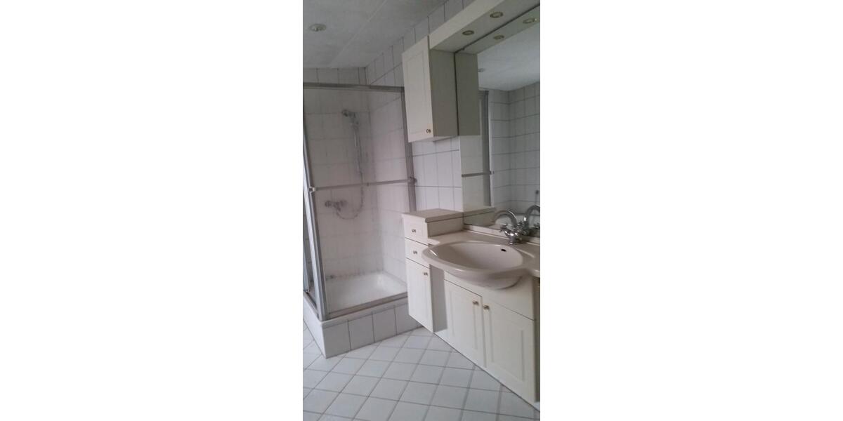 Einfamilienhaus Köthen (Anhalt) - 7 Zimmer, 160 m&sup2;, 120.000&euro; | Angebot:26340337