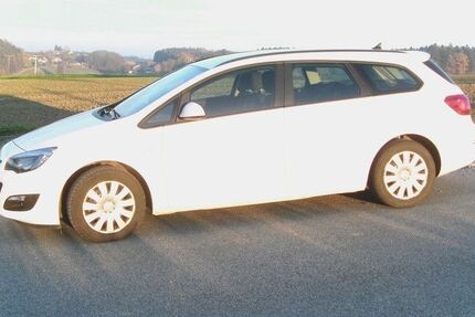 Opel Astra 137.000 km 6.599 &euro; Buch am Erlbach 84172
