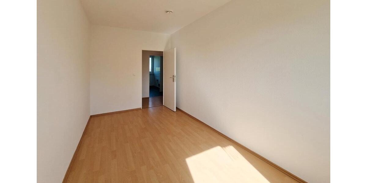 Etagenwohnung Hettstedt - 4 Zimmer, 70 m&sup2;, 279&euro; | Angebot:24692620