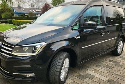 VW Caddy 158.000 km 15.000 &euro; Neumünster 24536