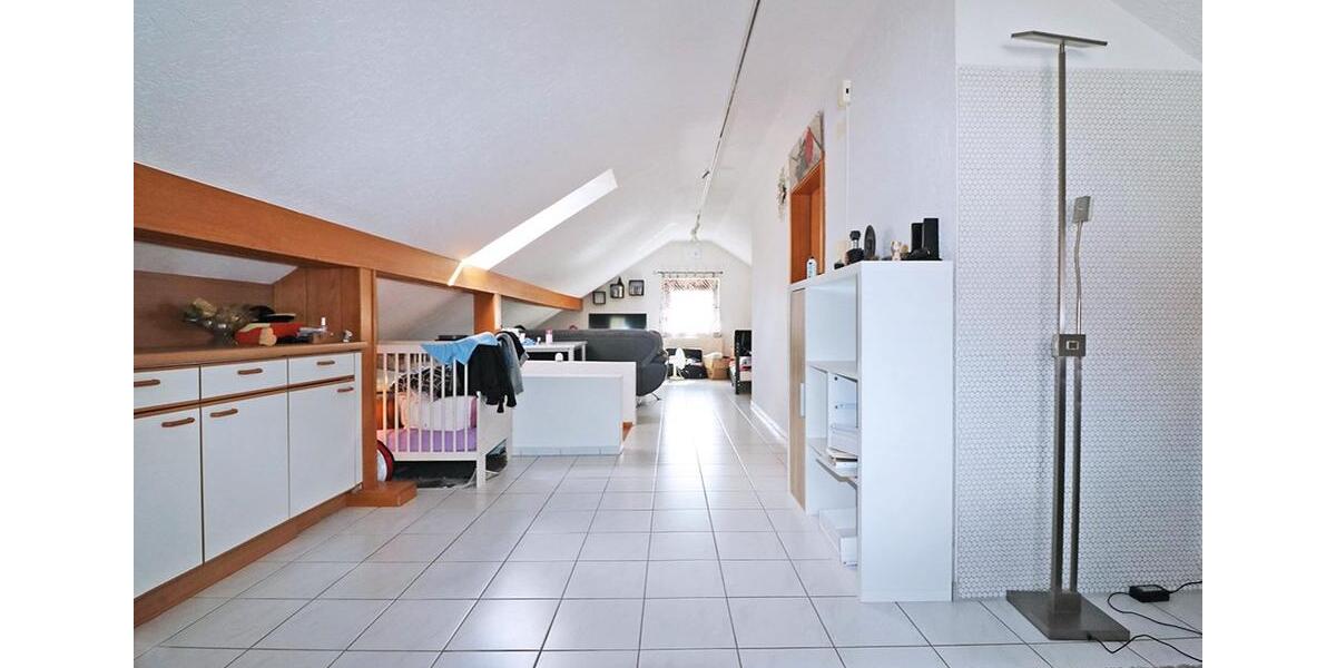 Dachgeschoßwohnung Göppingen Faurndau - 1 Zimmer, 39 m&sup2;, 110.000&euro; | Angebot:25991040